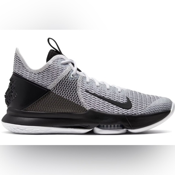 Nike Labron Witness 4 Men’s Size 8 Black White - Picture 11 of 11